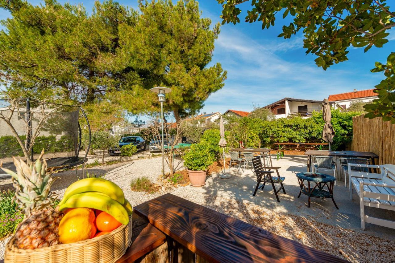 Apartments Villa Agape Vir Esterno foto